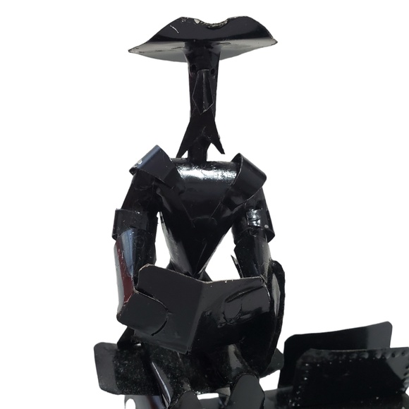 Don Quixote Figurine Metal Sculpture Man of La Mancha Figurine Pen Holde… - Picture 2 of 9